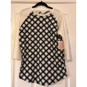NWT Lularoe Randy Baseball Tee Black & Off White  Size Large